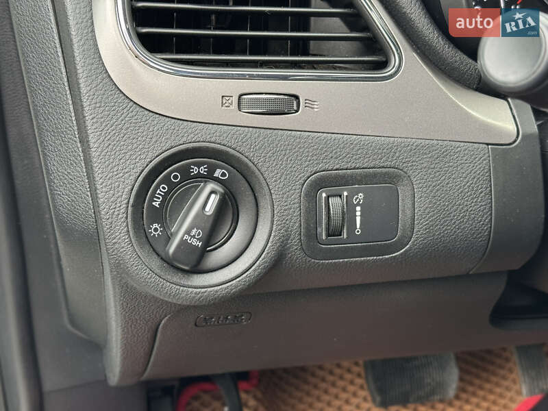 Позашляховик / Кросовер Dodge Journey 2019 в Вінниці