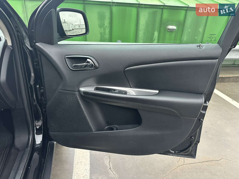 Внедорожник / Кроссовер Dodge Journey 2014 в Киеве фото 25 Внедорожник / Кроссовер Dodge Journey 2014 в Киеве