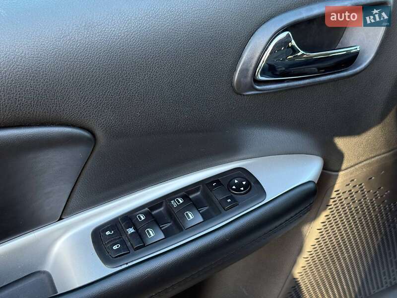 Внедорожник / Кроссовер Dodge Journey 2018 в Киеве фото 13 Внедорожник / Кроссовер Dodge Journey 2018 в Киеве