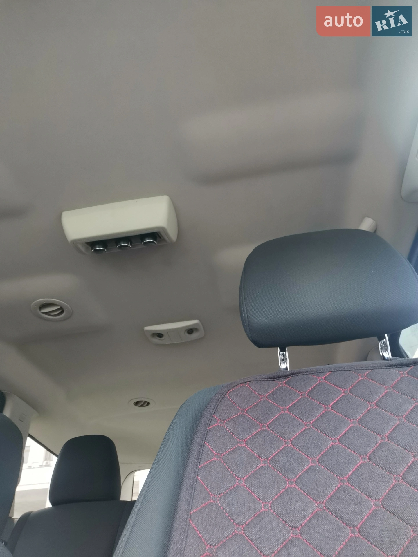 2010 Dodge Journey - мініатюра 43