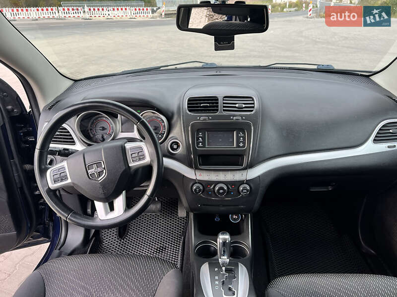 Позашляховик / Кросовер Dodge Journey 2016 в Львові фото 15 Позашляховик / Кросовер Dodge Journey 2016 в Львові