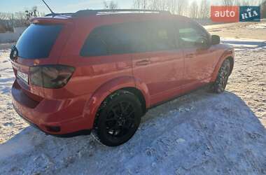 Внедорожник / Кроссовер Dodge Journey 2015 в Михайловке-Рубежовке