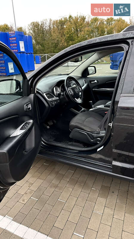 Позашляховик / Кросовер Dodge Journey 2015 в Києві фото 5 Позашляховик / Кросовер Dodge Journey 2015 в Києві