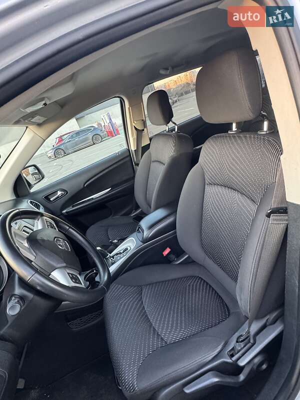 Позашляховик / Кросовер Dodge Journey 2017 в Ірпені