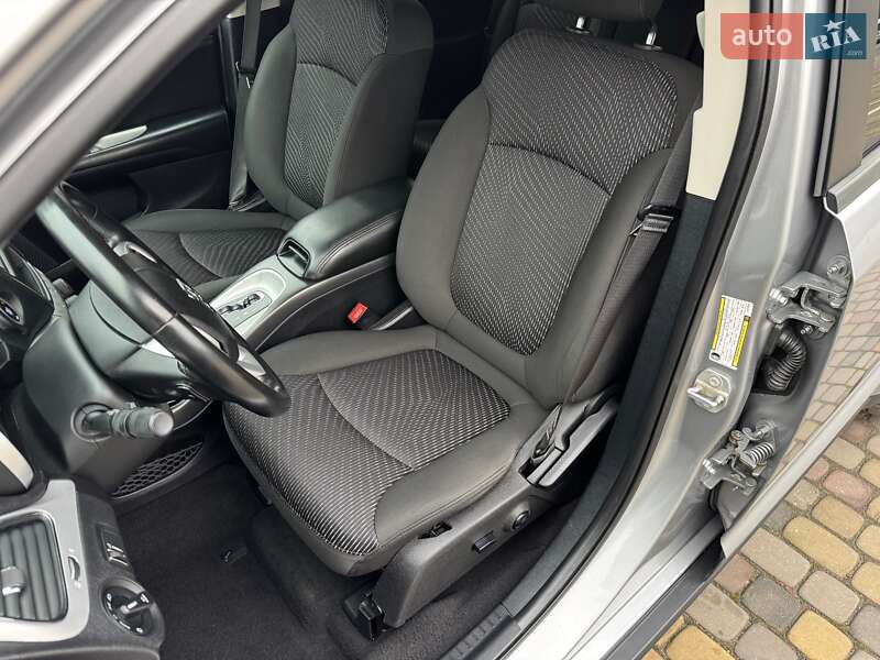 Внедорожник / Кроссовер Dodge Journey 2020 в Луцке