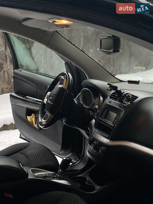 Внедорожник / Кроссовер Dodge Journey 2016 в Киеве фото 6 Внедорожник / Кроссовер Dodge Journey 2016 в Киеве