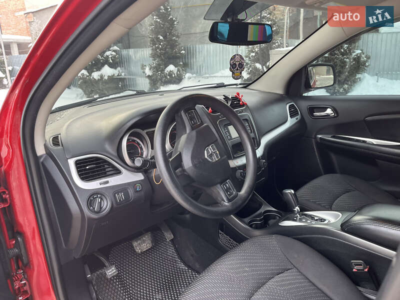 Внедорожник / Кроссовер Dodge Journey 2014 в Ивано-Франковске фото 38 Внедорожник / Кроссовер Dodge Journey 2014 в Ивано-Франковске