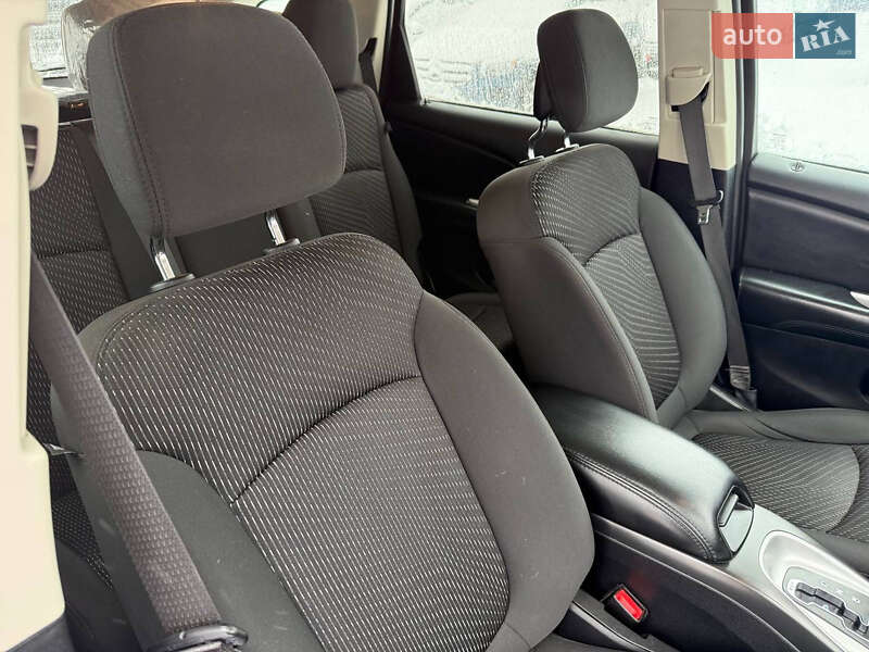 Внедорожник / Кроссовер Dodge Journey 2018 в Стрые