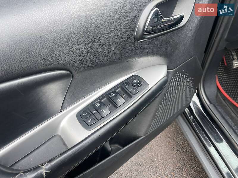 Внедорожник / Кроссовер Dodge Journey 2018 в Киеве фото 16 Внедорожник / Кроссовер Dodge Journey 2018 в Киеве