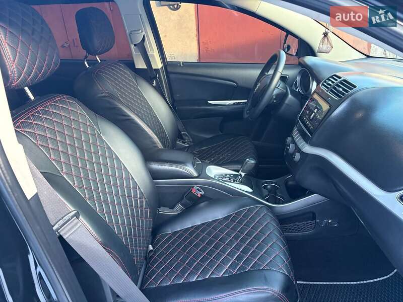 Внедорожник / Кроссовер Dodge Journey 2016 в Хмельницком