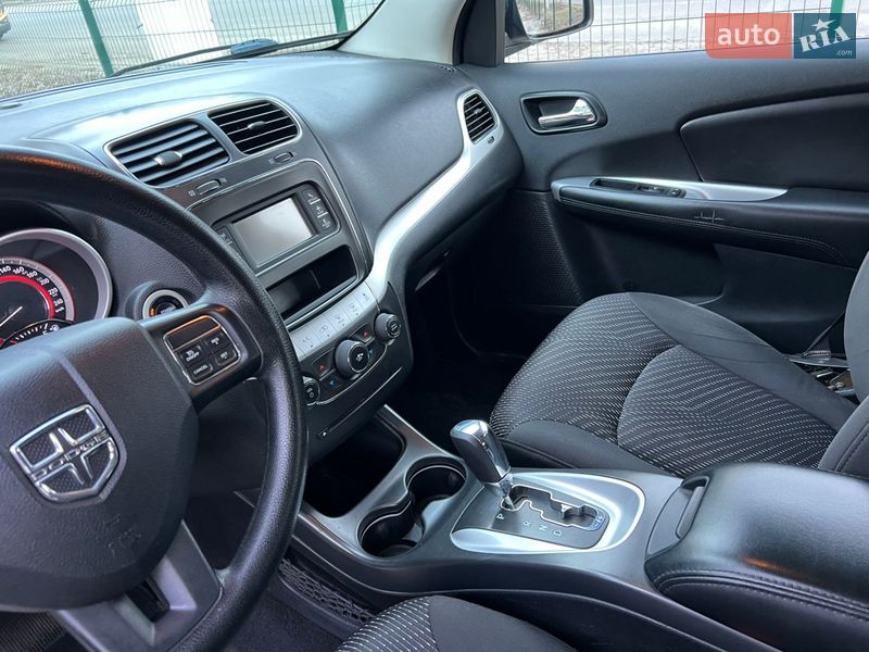 Внедорожник / Кроссовер Dodge Journey 2015 в Днепре