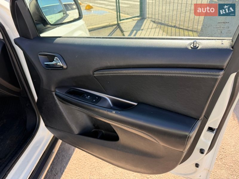 Внедорожник / Кроссовер Dodge Journey 2017 в Киеве