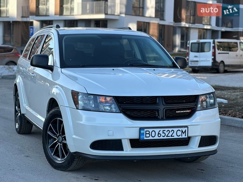 Внедорожник / Кроссовер Dodge Journey 2017 в Тернополе