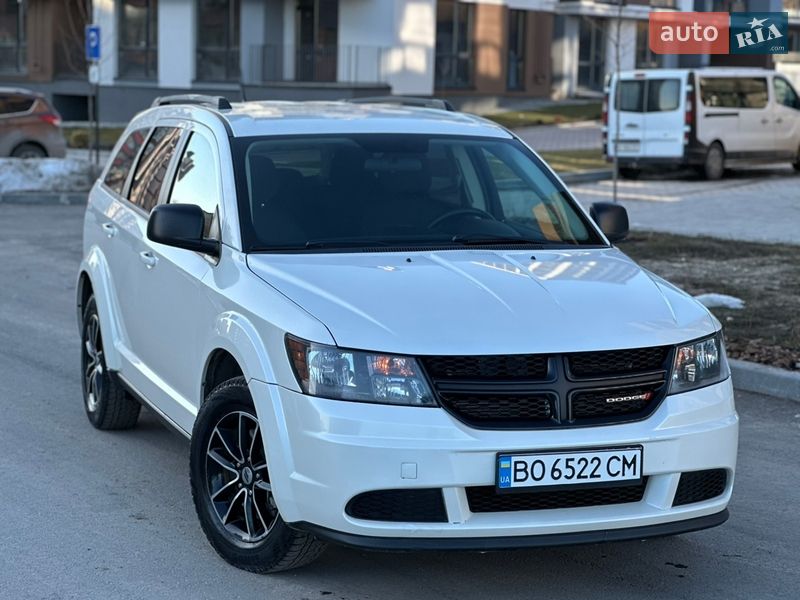 Внедорожник / Кроссовер Dodge Journey 2017 в Тернополе