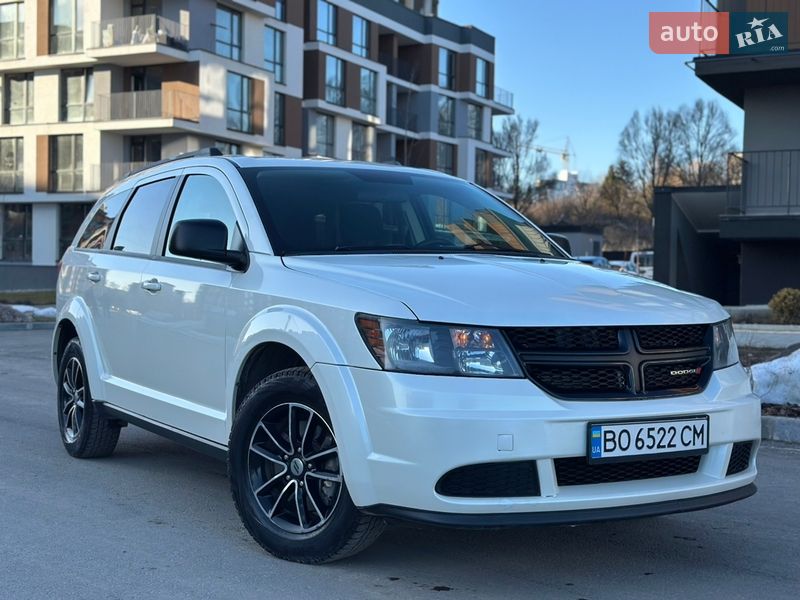 Внедорожник / Кроссовер Dodge Journey 2017 в Тернополе