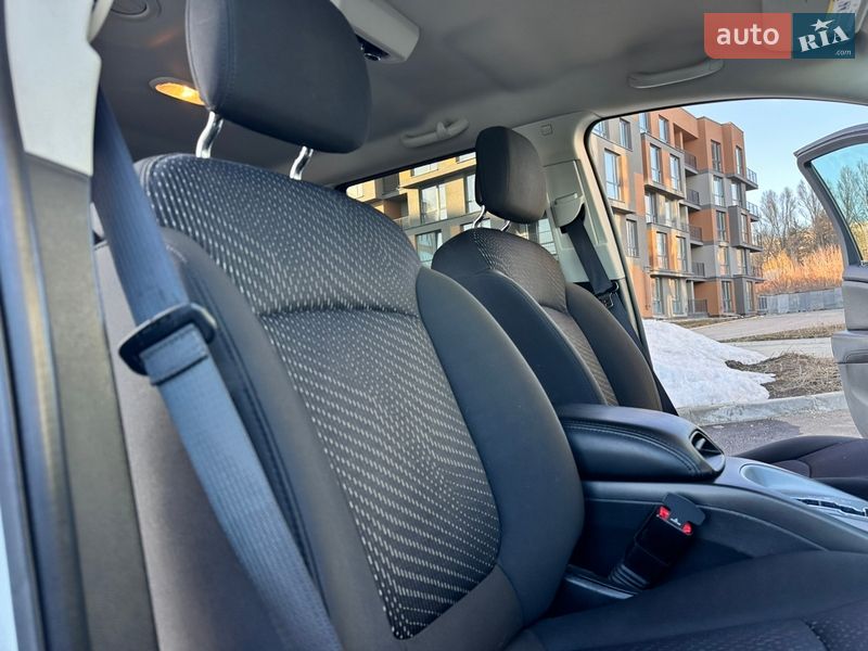 Внедорожник / Кроссовер Dodge Journey 2017 в Тернополе