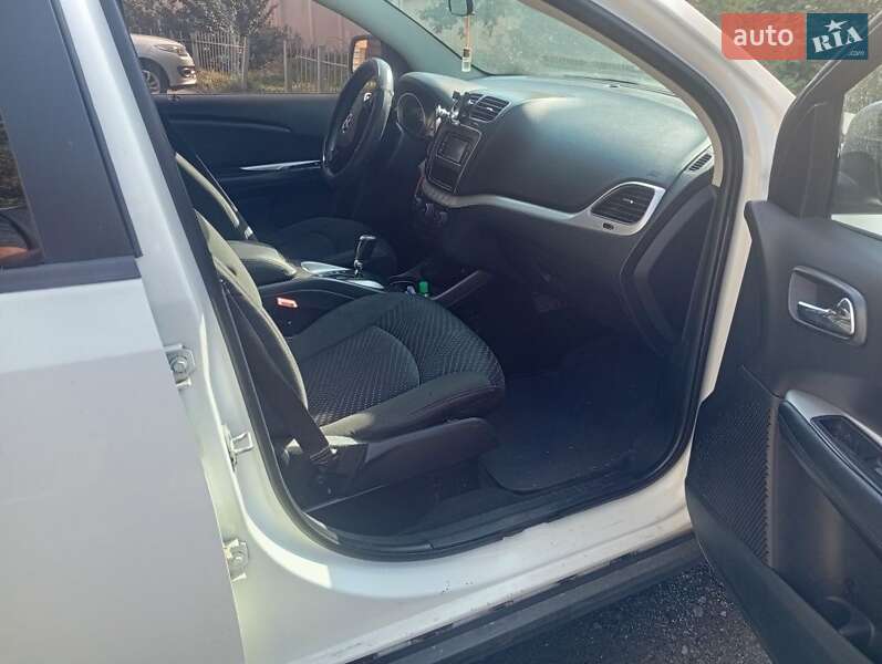 Внедорожник / Кроссовер Dodge Journey 2015 в Киеве