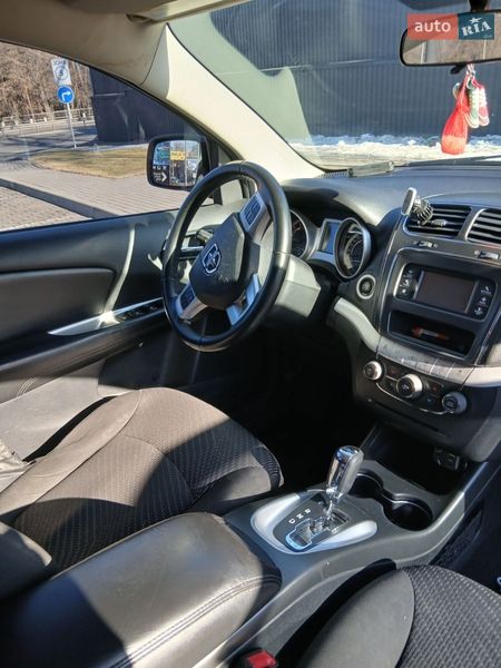 Внедорожник / Кроссовер Dodge Journey 2015 в Киеве