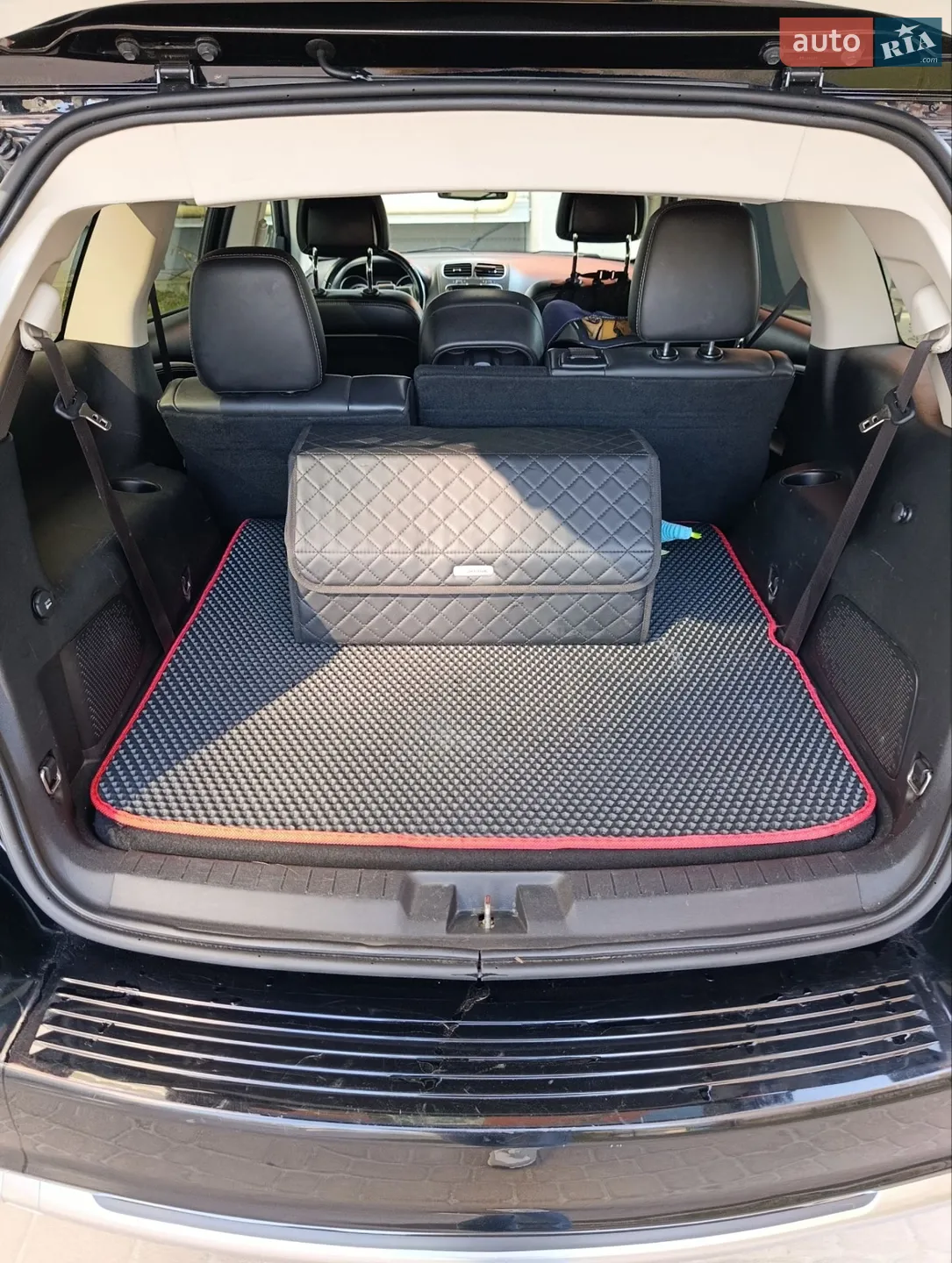 2019 Dodge Journey - мініатюра 2