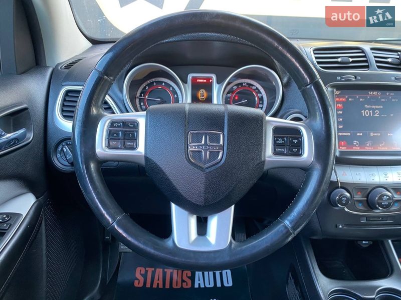 Внедорожник / Кроссовер Dodge Journey 2014 в Хмельницком