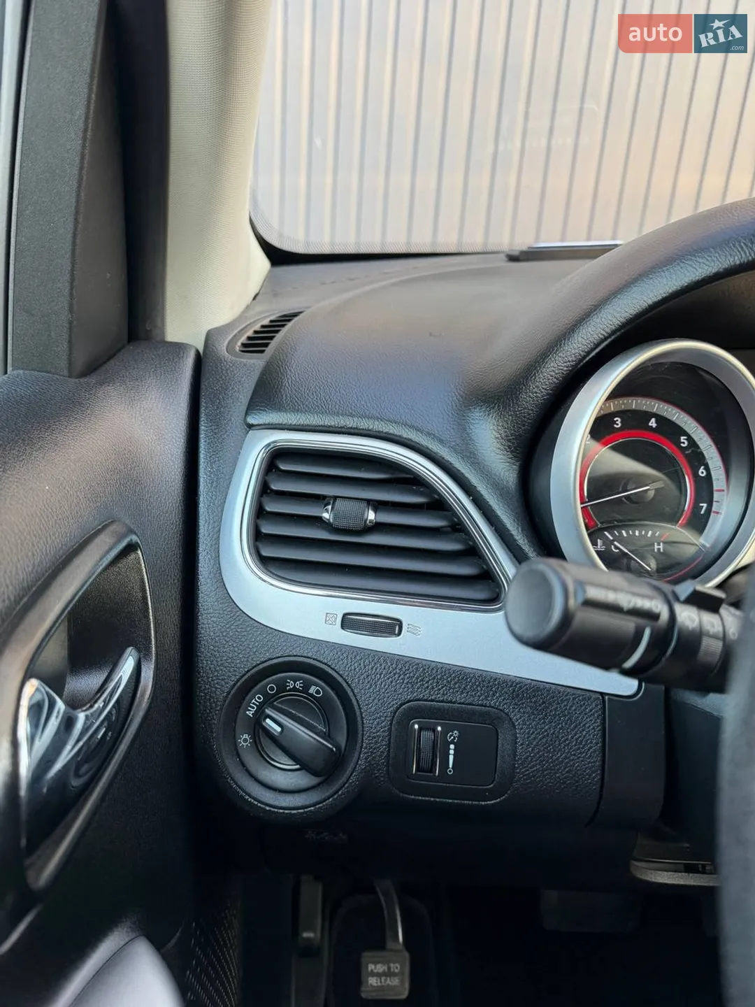 2016 Dodge Journey - мініатюра 12