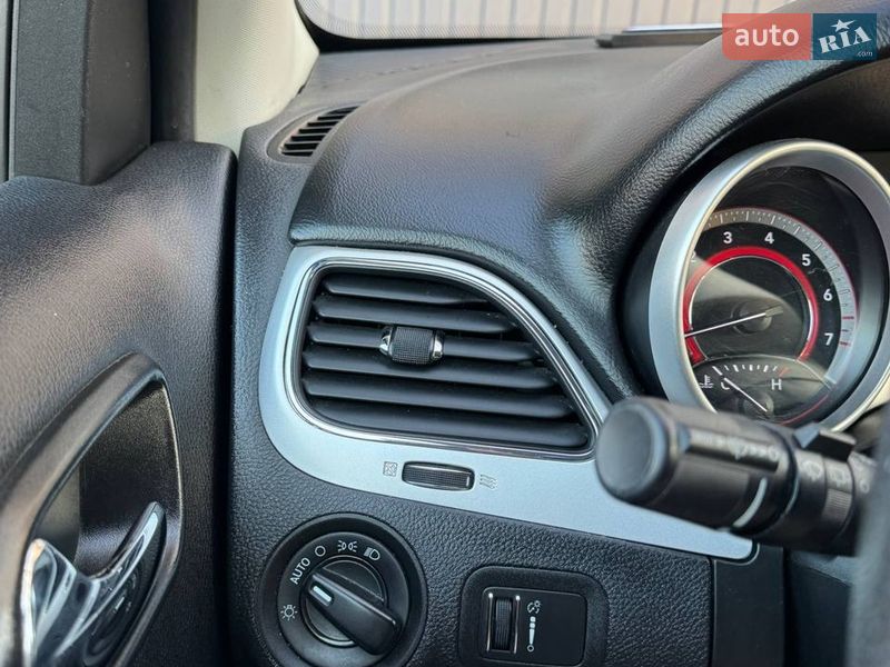 Внедорожник / Кроссовер Dodge Journey 2016 в Киеве