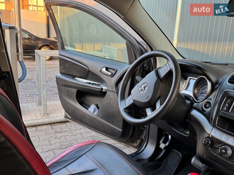 Внедорожник / Кроссовер Dodge Journey 2016 в Киеве