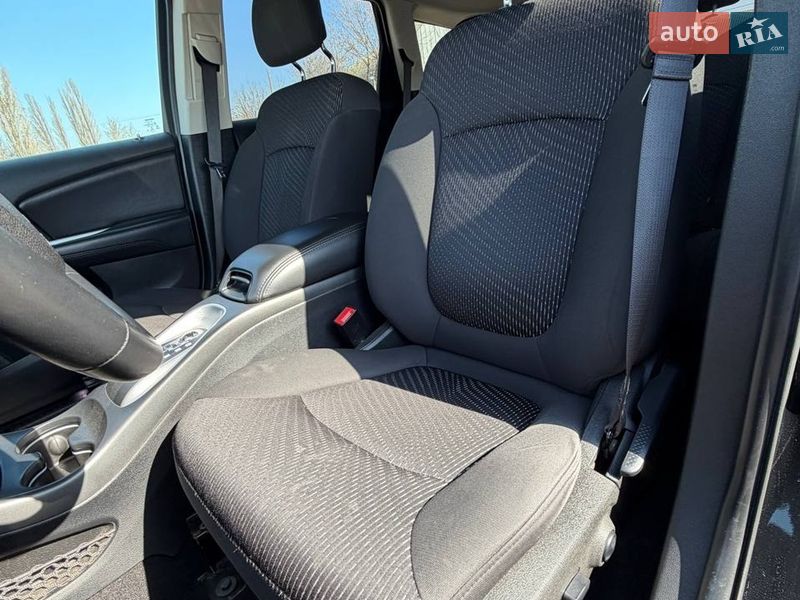 Внедорожник / Кроссовер Dodge Journey 2018 в Одессе фото 14 Внедорожник / Кроссовер Dodge Journey 2018 в Одессе