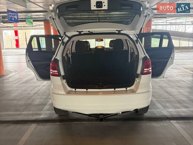 Внедорожник / Кроссовер Dodge Journey 2016 в Киеве