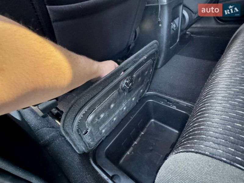 Позашляховик / Кросовер Dodge Journey 2018 в Києві