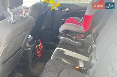 Внедорожник / Кроссовер Dodge Journey 2015 в Днепре