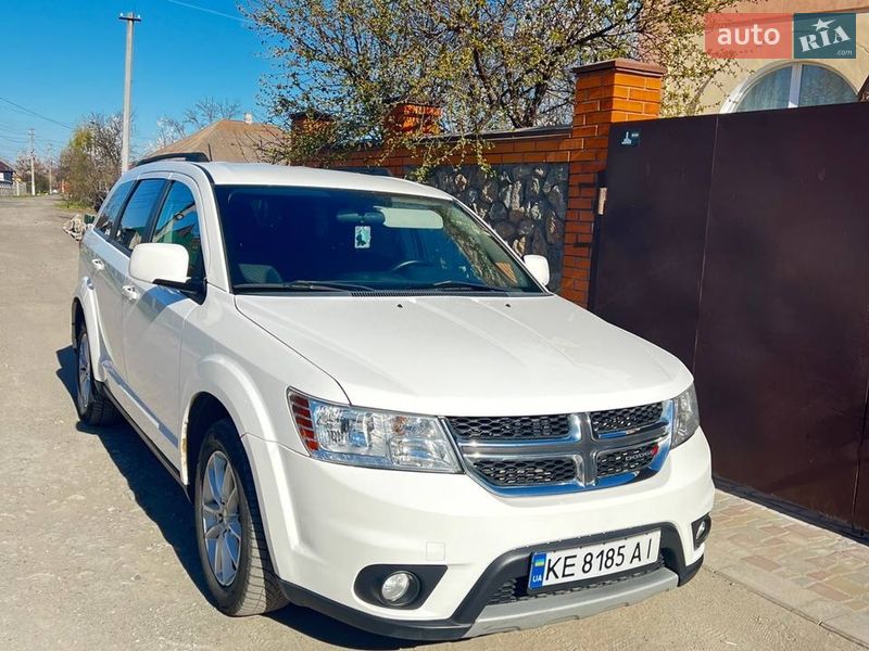 Внедорожник / Кроссовер Dodge Journey 2015 в Днепре