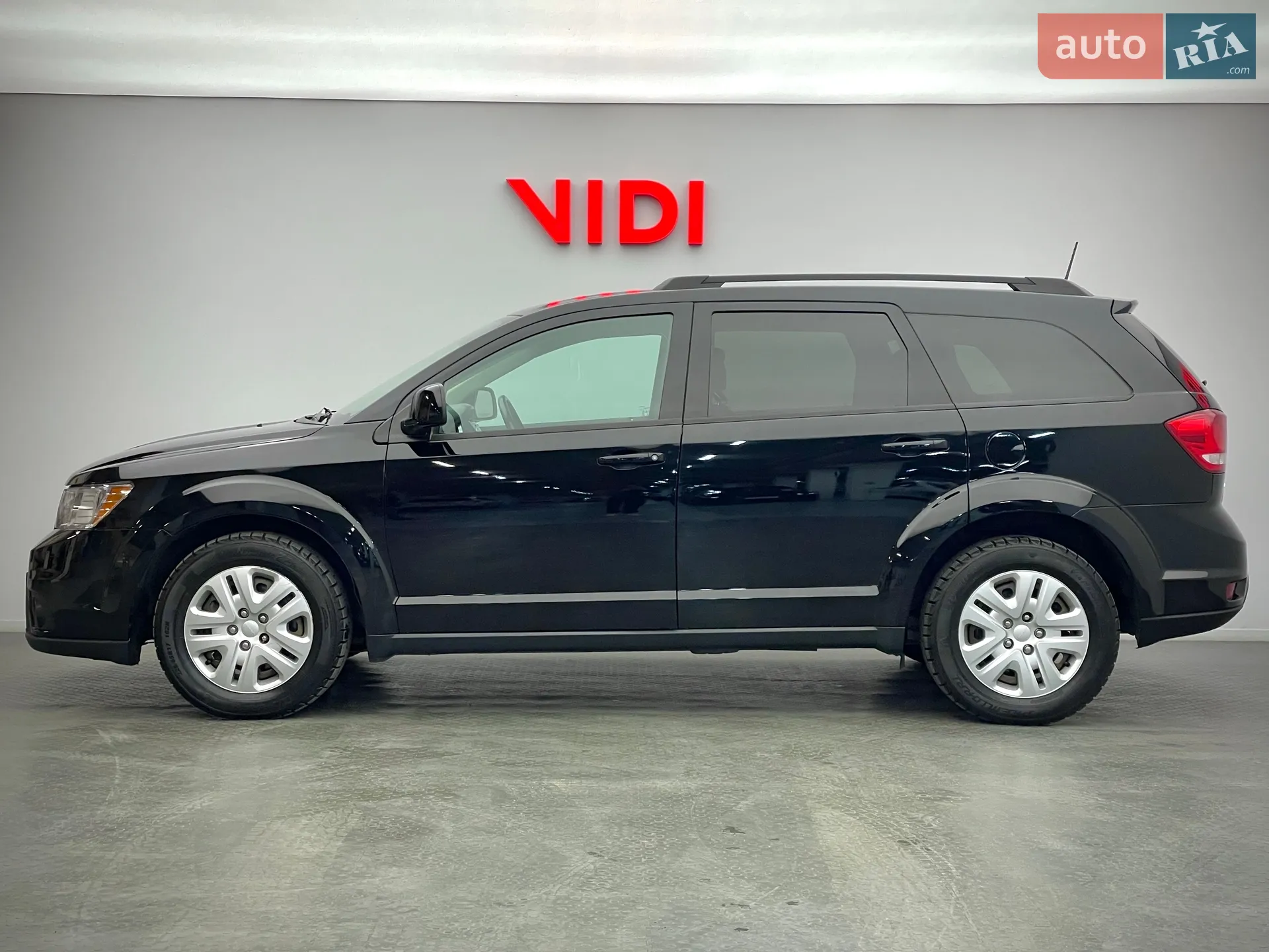 2019 Dodge Journey - мініатюра 3