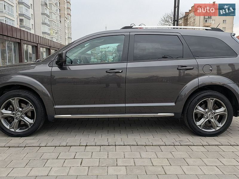 Внедорожник / Кроссовер Dodge Journey 2017 в Ивано-Франковске