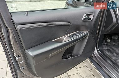 Внедорожник / Кроссовер Dodge Journey 2017 в Ивано-Франковске