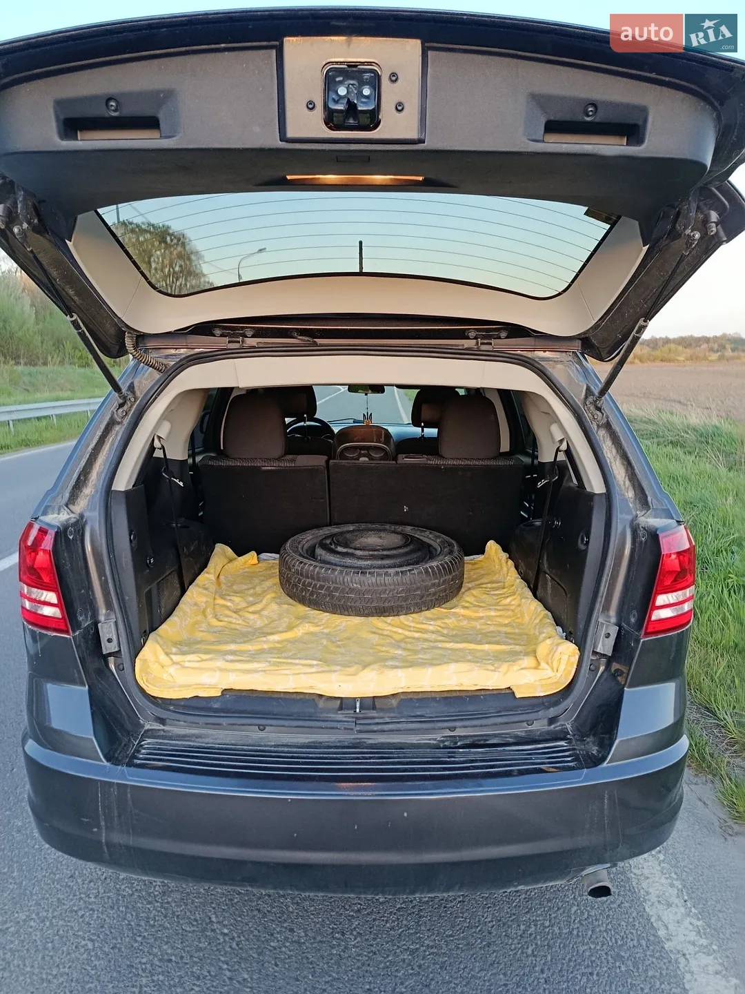 2017 Dodge Journey - мініатюра 12
