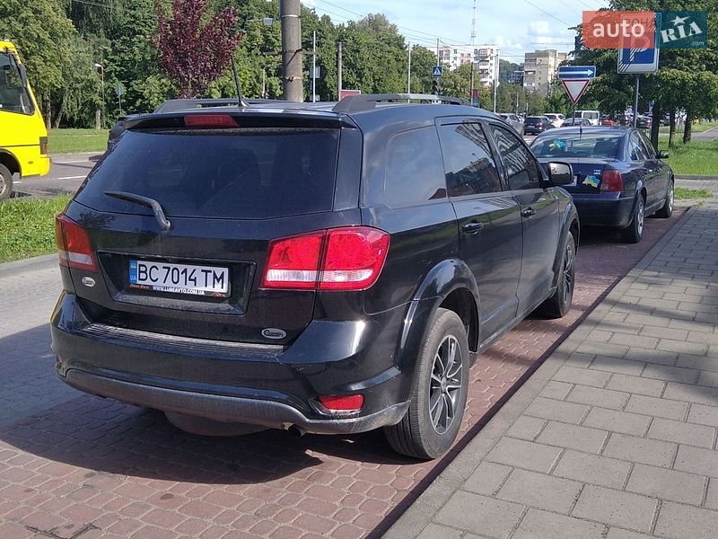 Внедорожник / Кроссовер Dodge Journey 2019 в Львове