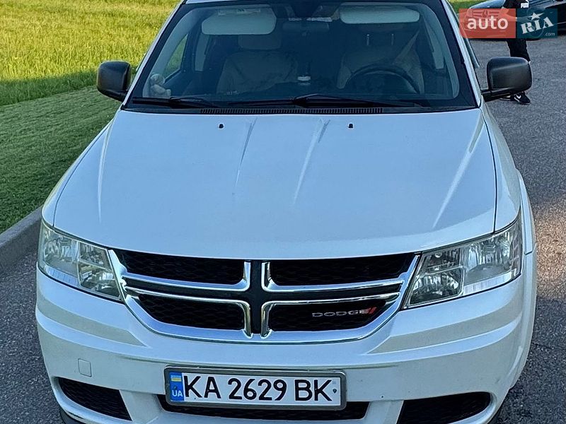 Позашляховик / Кросовер Dodge Journey 2013 в Києві