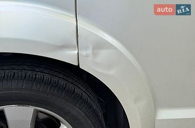 Позашляховик / Кросовер Dodge Journey 2013 в Києві