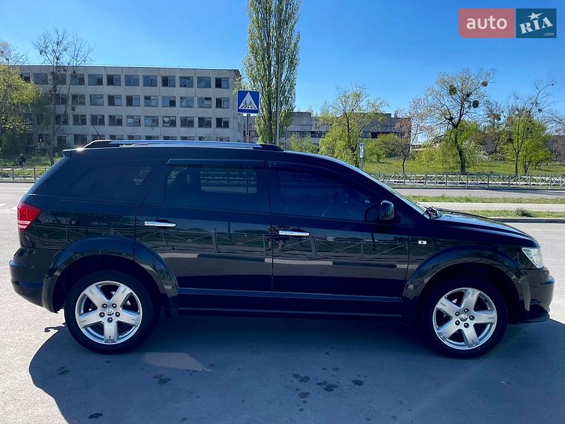 Внедорожник / Кроссовер Dodge Journey 2010 в Ковеле