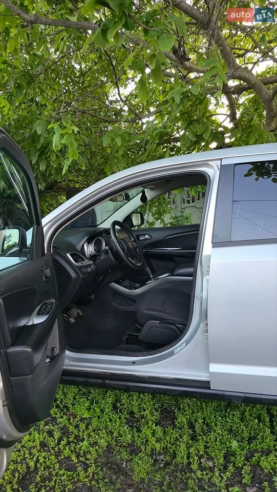2010 Dodge Journey - мініатюра 17