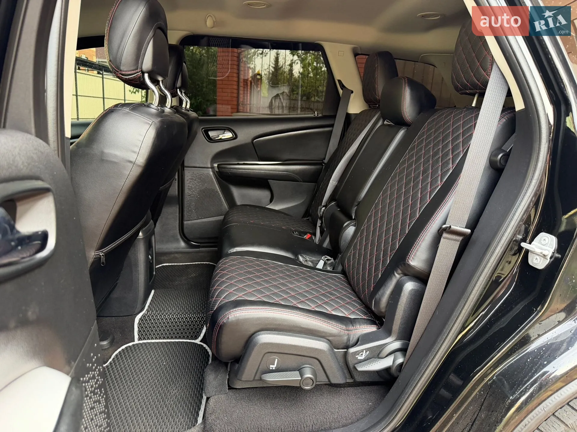 2016 Dodge Journey - мініатюра 10