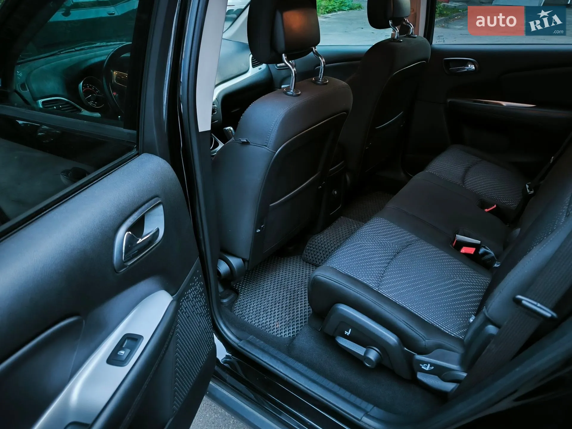 2020 Dodge Journey - мініатюра 12