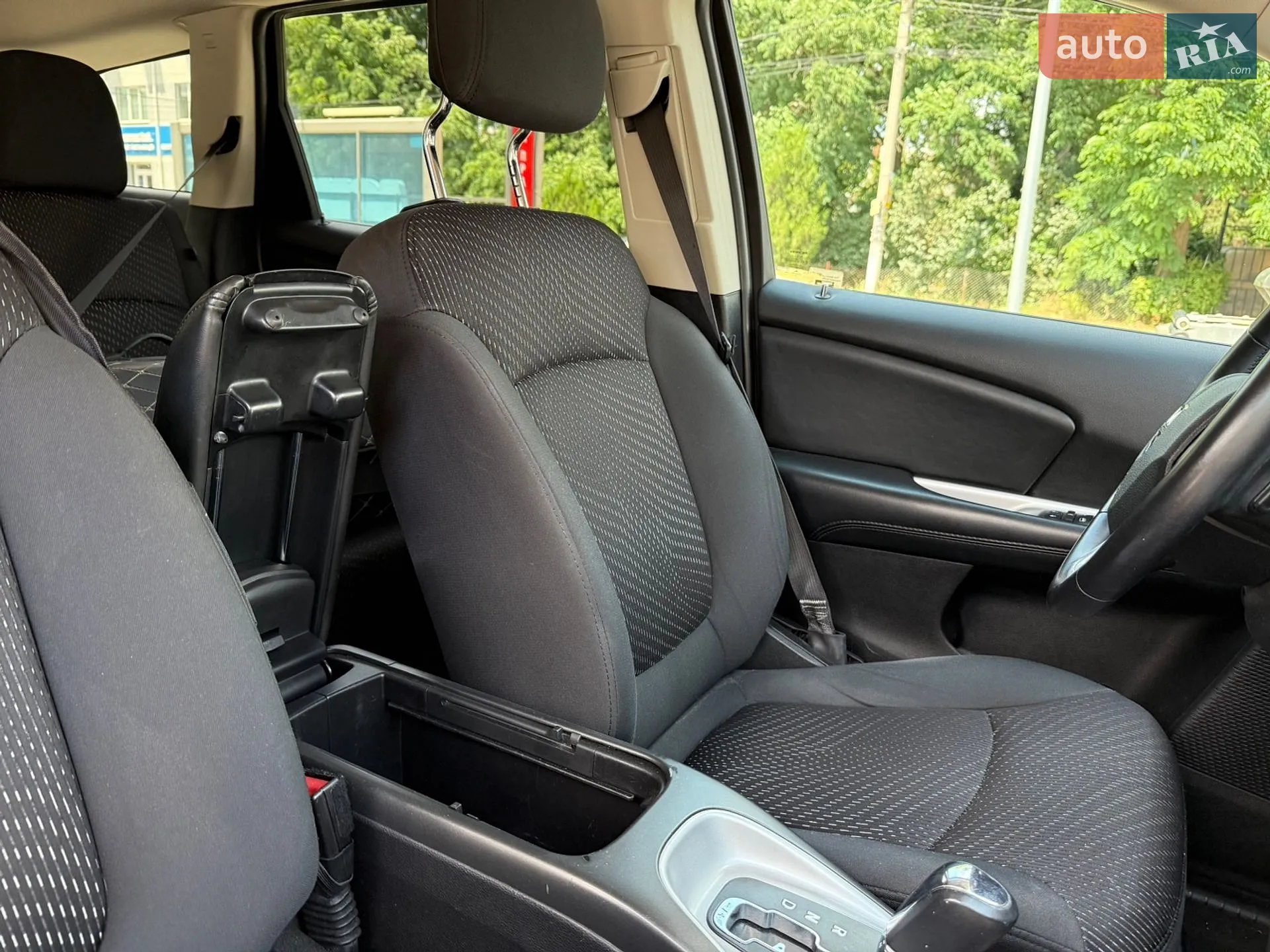 2018 Dodge Journey - мініатюра 9