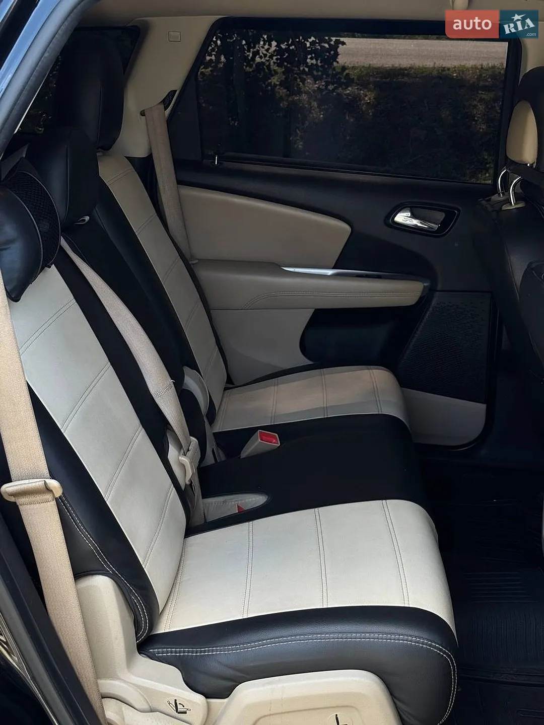 2017 Dodge Journey - мініатюра 14