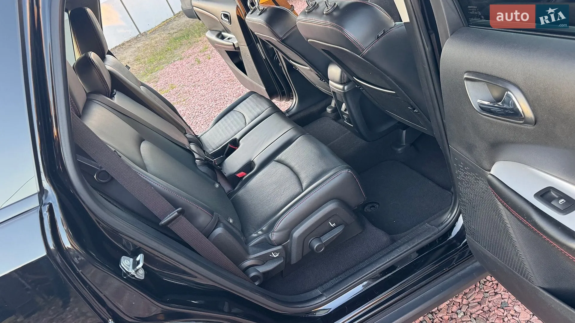 2018 Dodge Journey - мініатюра 36
