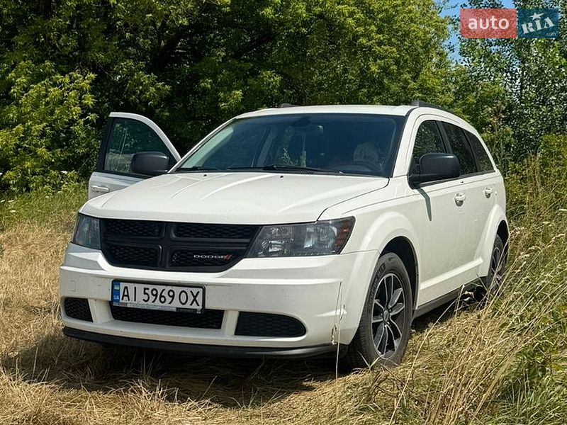 Dodge Journey, photos from the listing