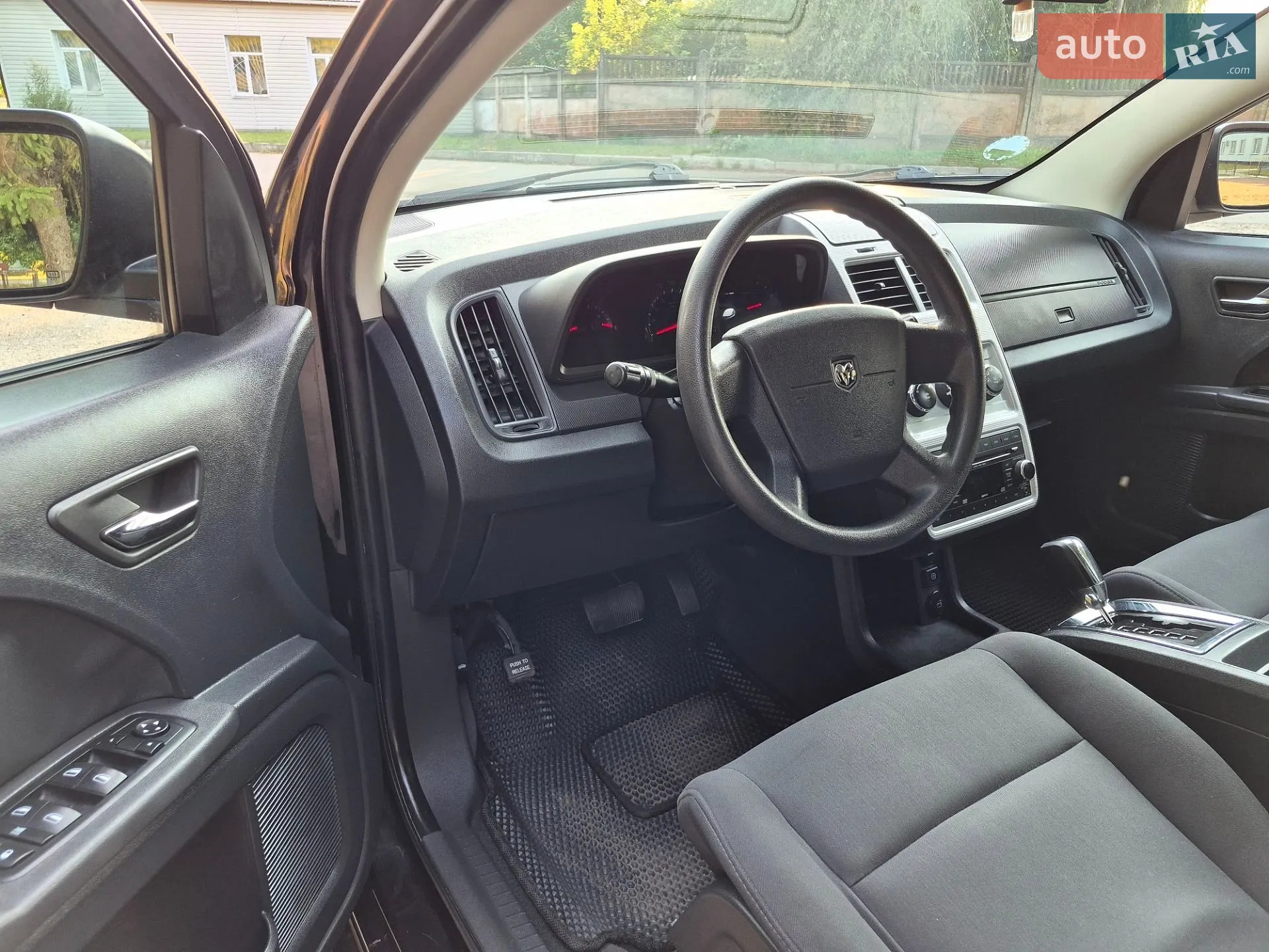 2010 Dodge Journey - мініатюра 8