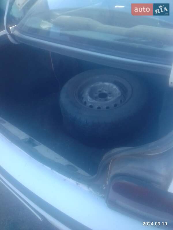 Седан Dodge Neon 1995 в Харькове