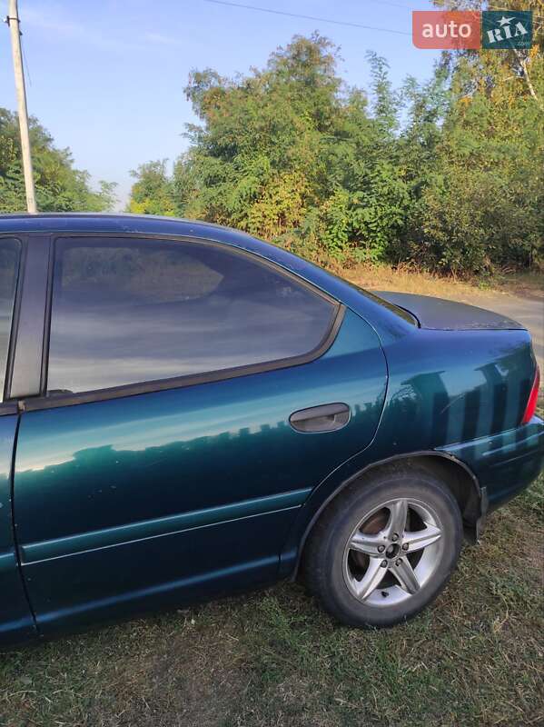 Седан Dodge Neon 1995 в Чернобае